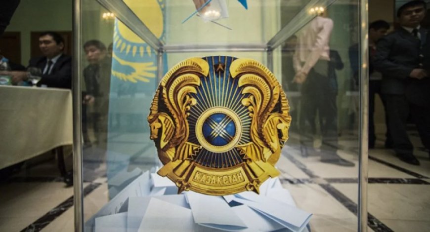 Qazaxıstanda yeni Konstitusiya üzrə referendum başlayıb